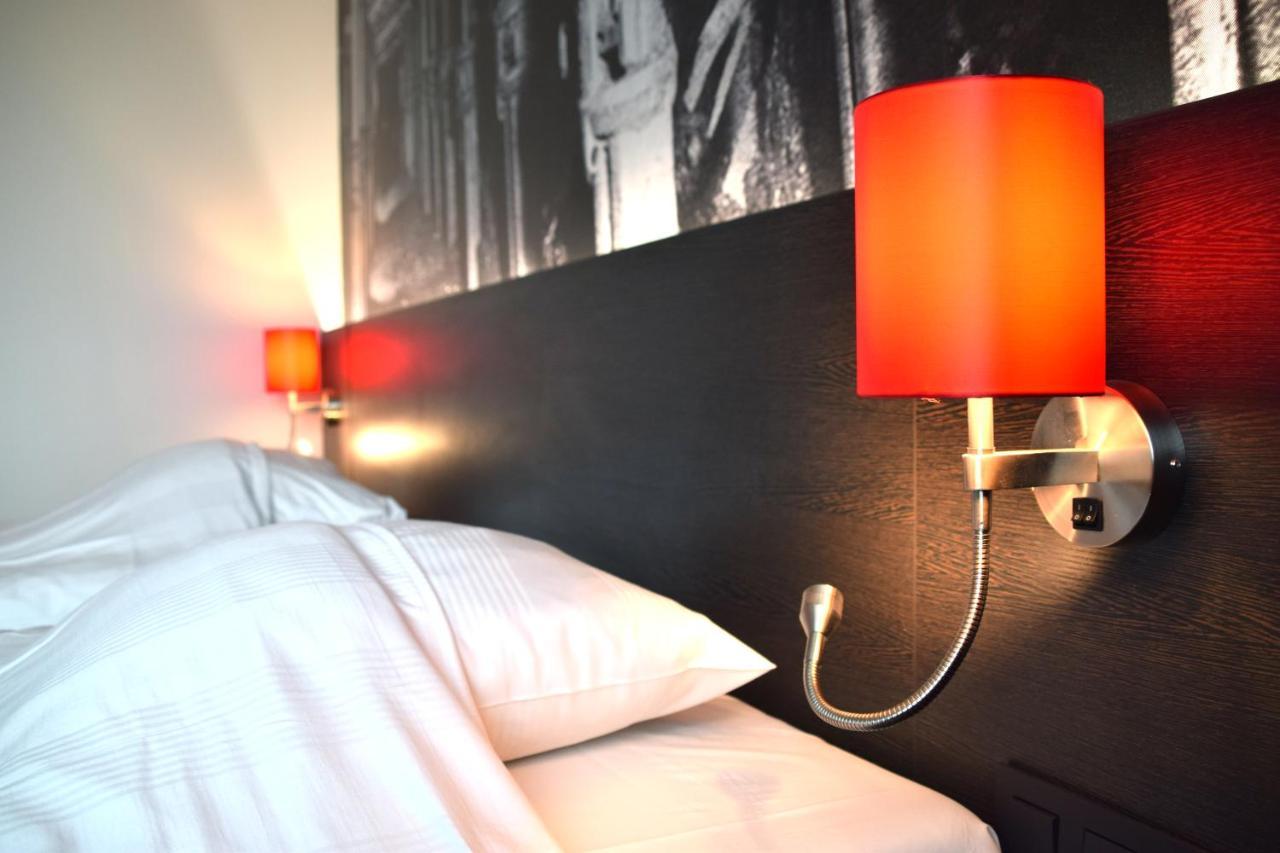 Bastion Hotel Apeldoorn Het Loo Екстериор снимка