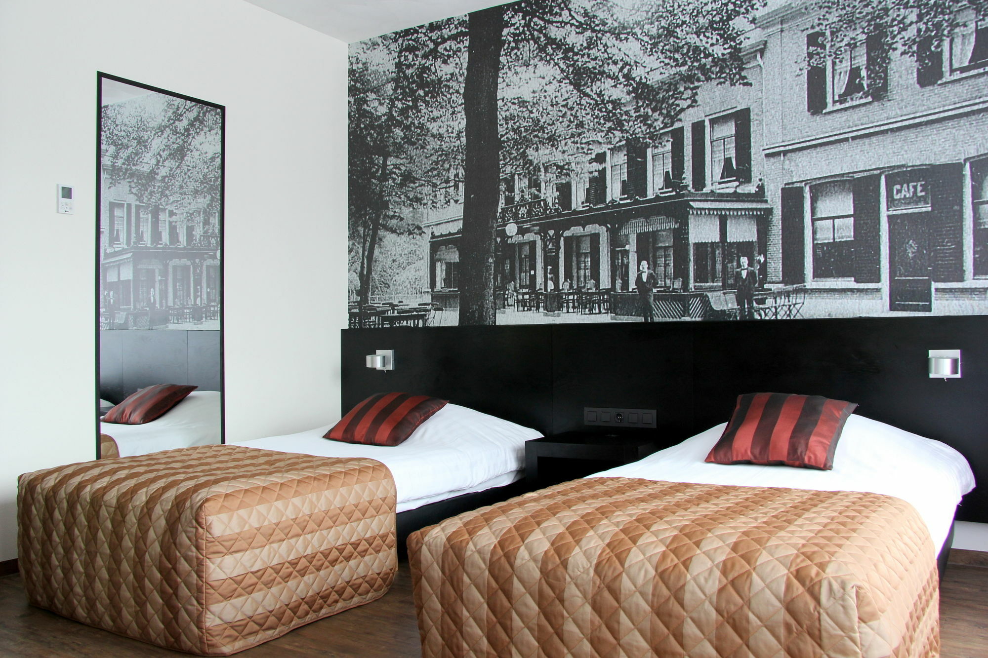 Bastion Hotel Apeldoorn Het Loo Екстериор снимка