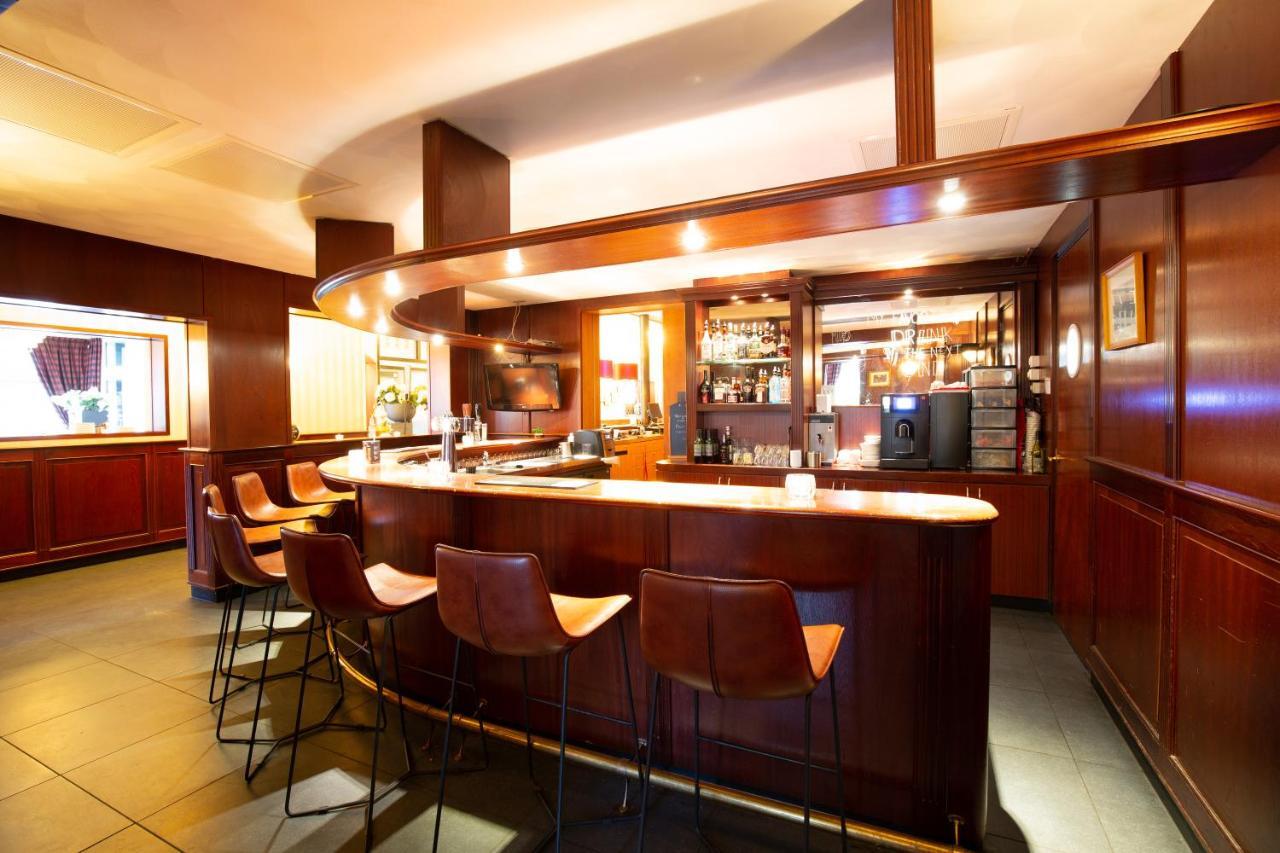 Bastion Hotel Apeldoorn Het Loo Екстериор снимка